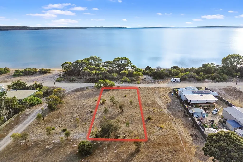 36 Nepean Esplanade, Nepean Bay, SA 5223