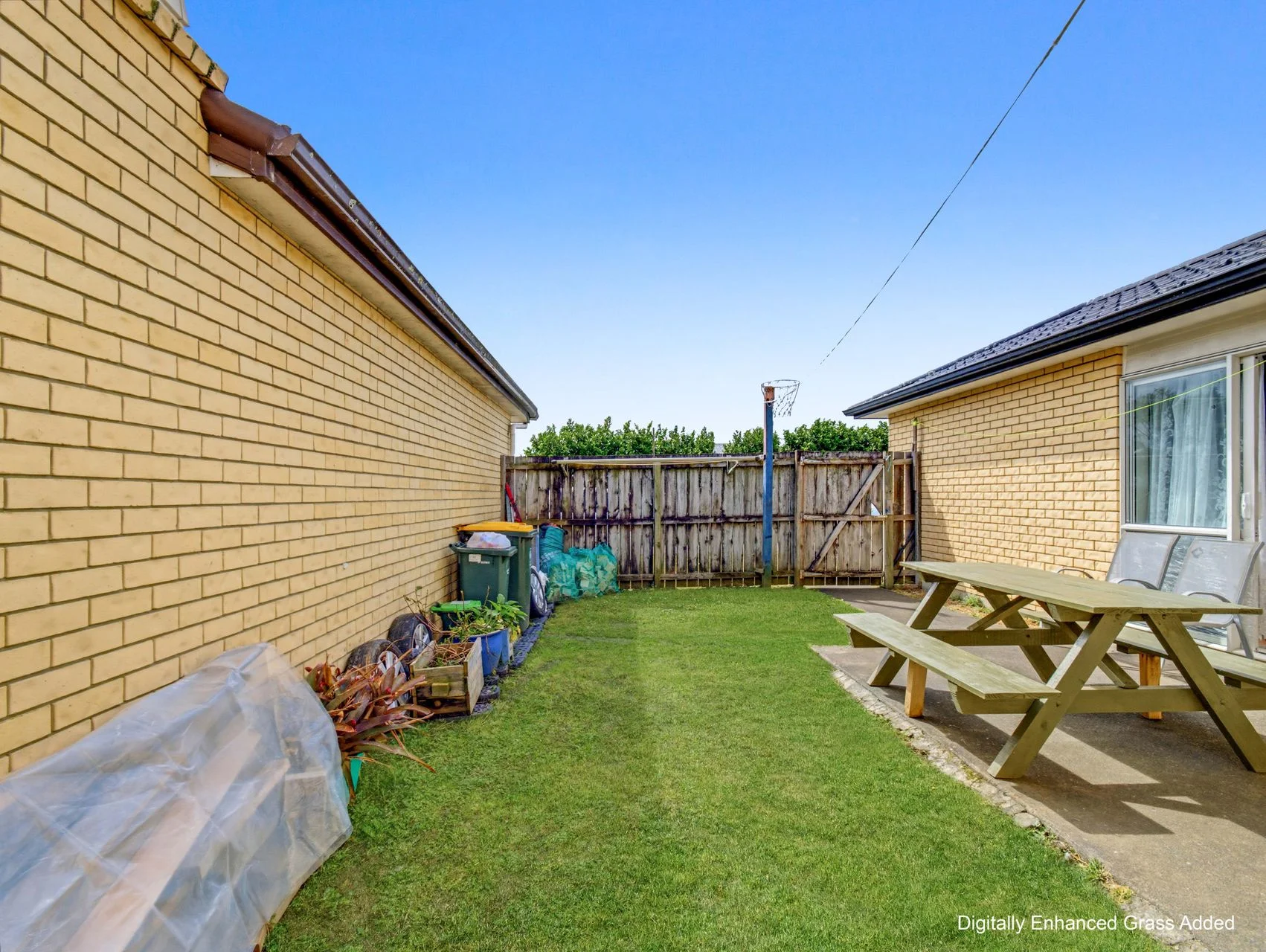 51 Harriet Street, Favona, photo 4