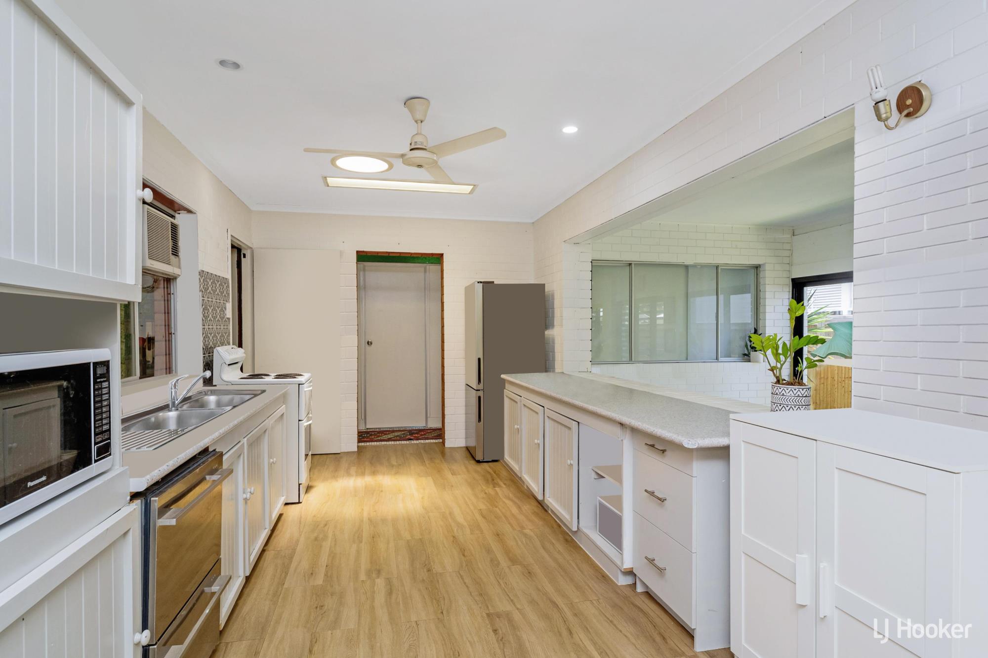 18 EDWARDS ST, WEST END QLD 4810, 0 Bedrooms, 0 Bathrooms, House