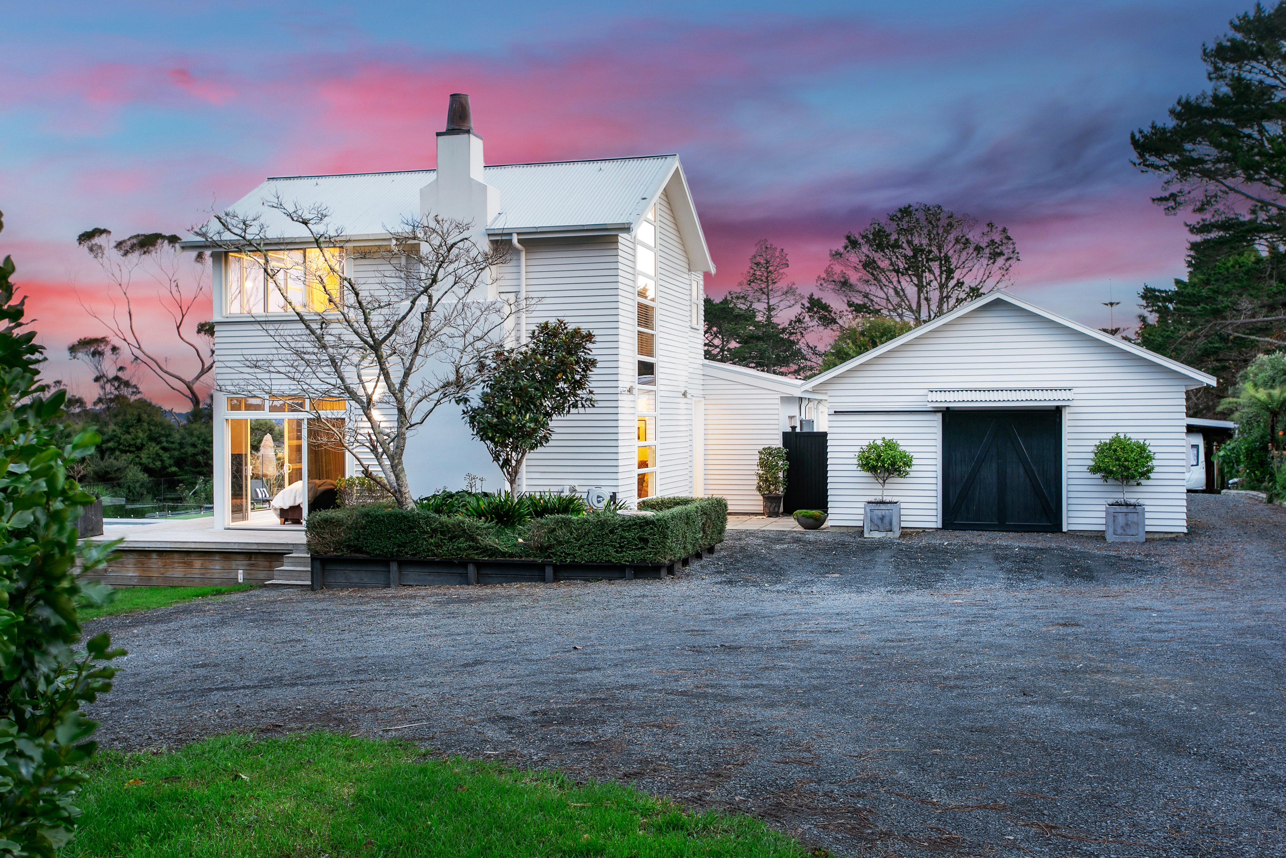 156 Candia Road, Henderson Valley, Auckland - Waitakere, 5 habitaciones, 0 baños, Home & Income