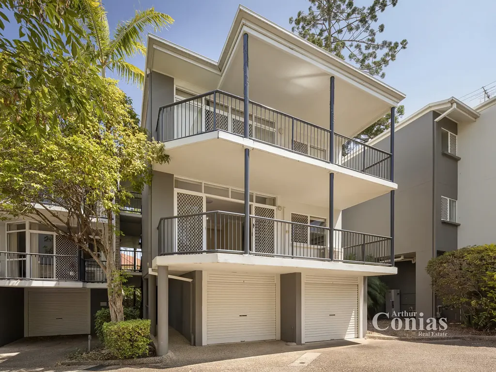 Toowong 3ਬੈੱਡਰੂਮ Easy Living with Space, in the Heart of Toowong