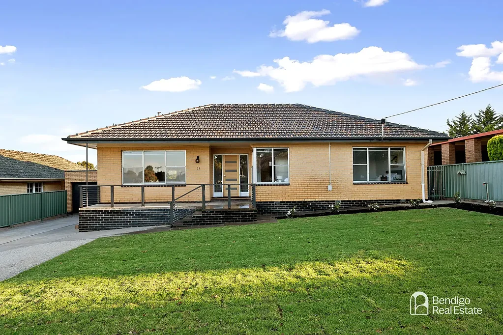 21 Park Street, Strathdale, VIC 3550