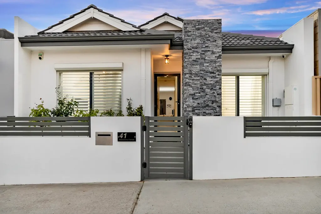 41 Randstone Parade, Butler, WA 6036