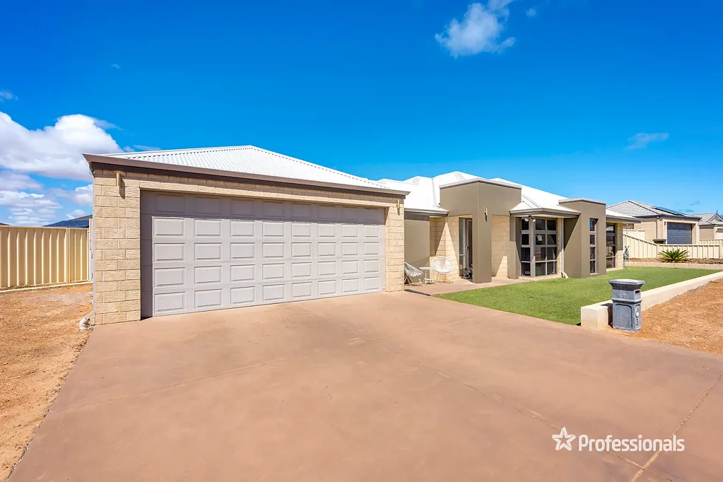 3 Bagley Crescent, Mount Tarcoola, WA 6530