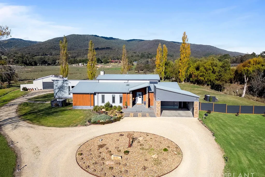 49 Badger Avenue, Badger Creek, VIC 3777
