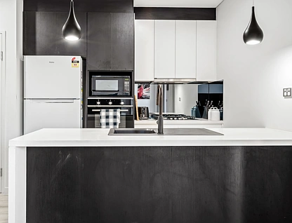 206/2-4 Richards Avenue, Peakhurst, South Western Suburbs, 2 Kuwarto, 2 Banyo, Apartment
