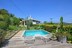 22 Hillside Road, Newport