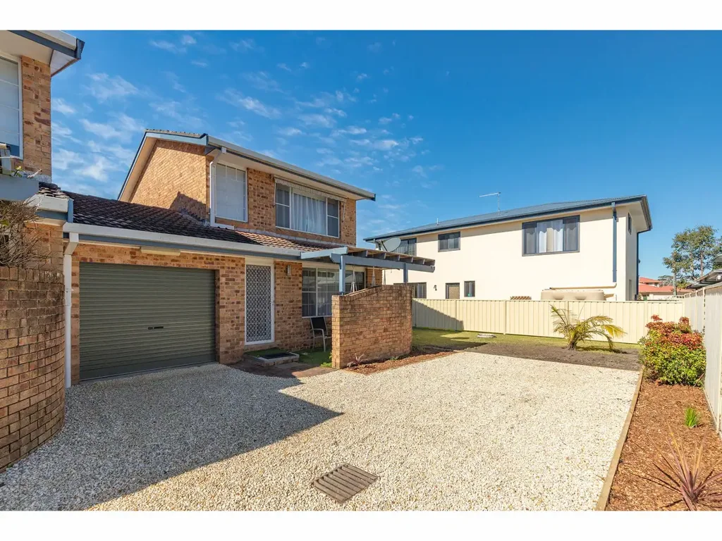 3/4 Stanley Street, Forster, NSW 2428