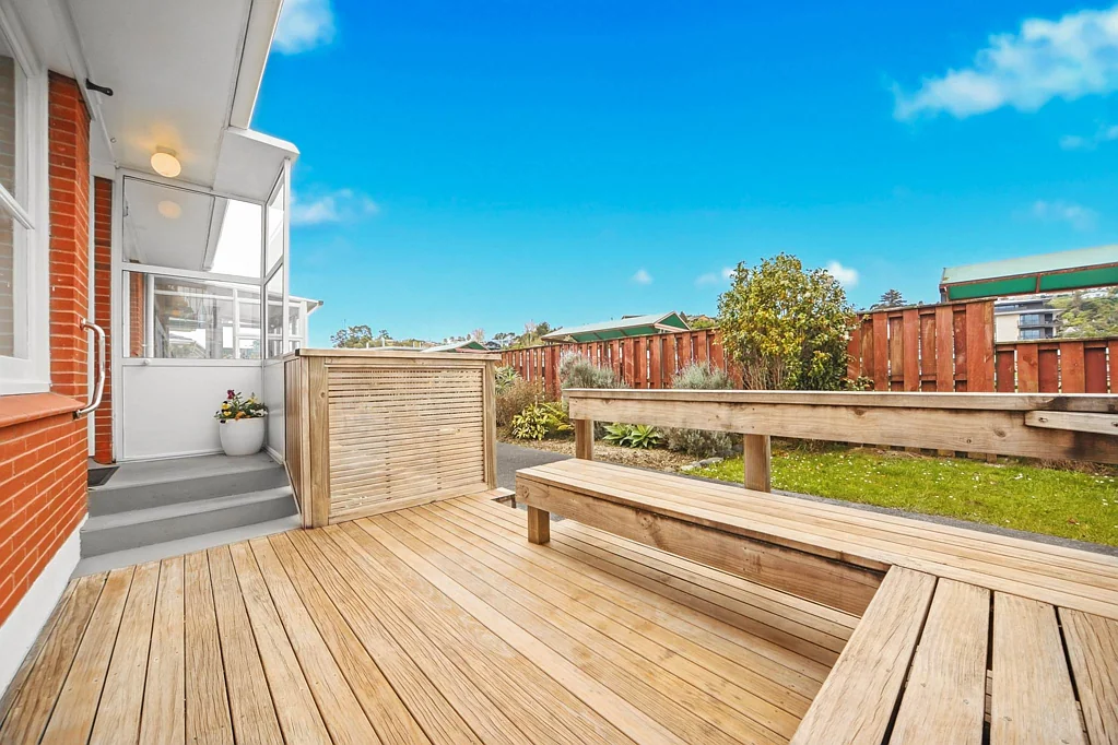 Browns Bay 3Moenga Coastal Charm Meets Exceptional Value