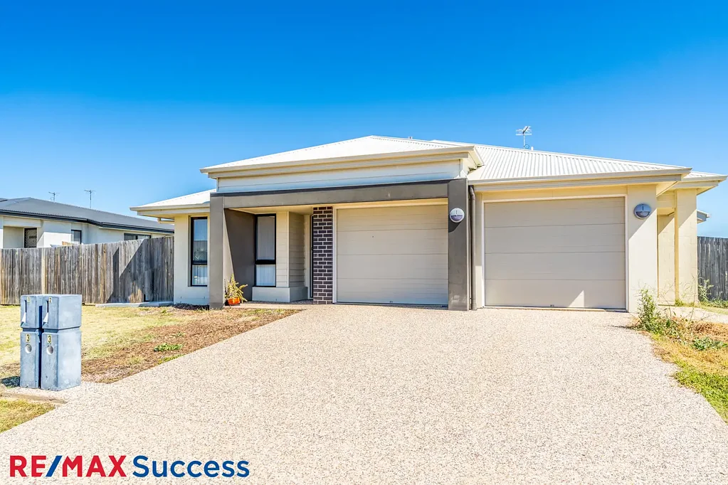 Low-Maintenance One Bedroom Home with Secure Yard