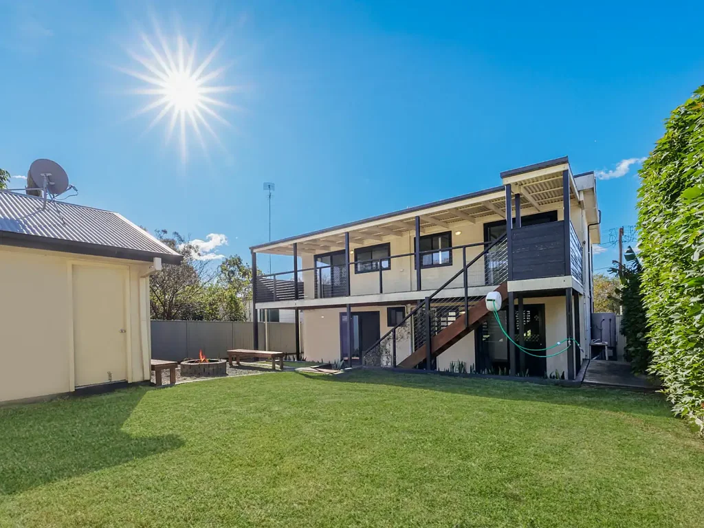 41 Warrina Avenue, Summerland Point, NSW 2259