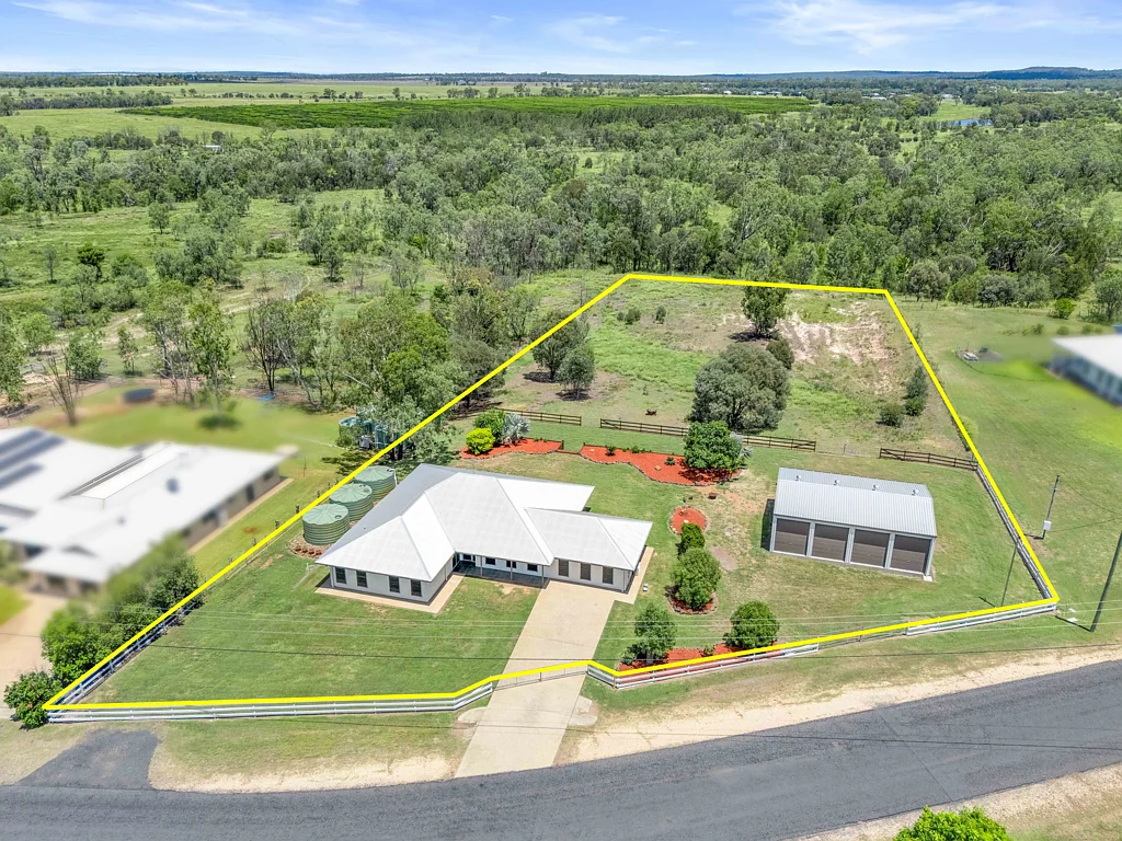 59 Patanga Place, Emerald, QLD 4720