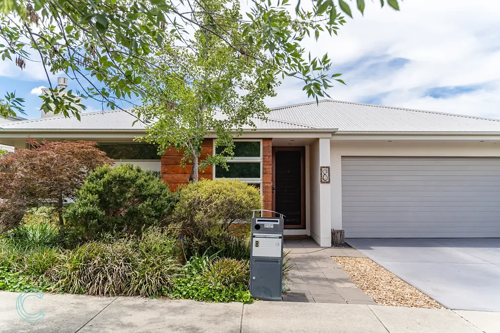 8 Baratta Street, Crace, ACT 2911