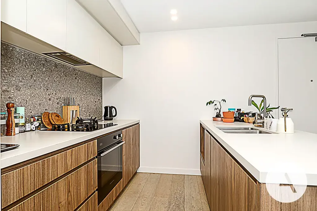 For Rent: Modern 2 Bedroom, 2 Bathroom Apartment with Parking - 706/258 Northbourne Avenue