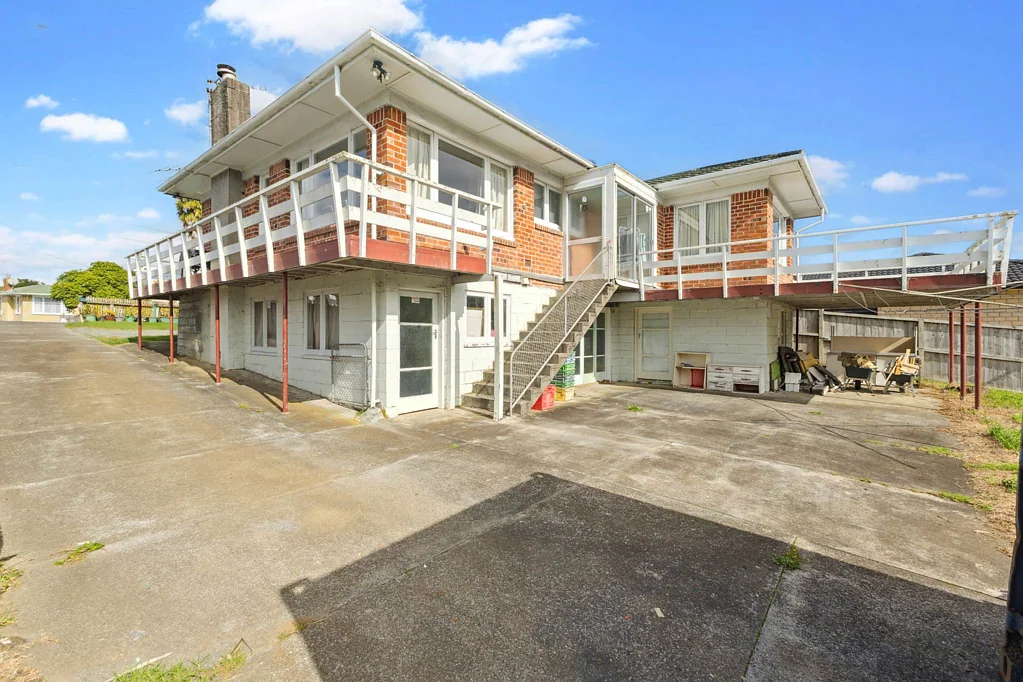 Mangere East 3Habitaciones Prime Opportunity- 961 sqm Freehold Land