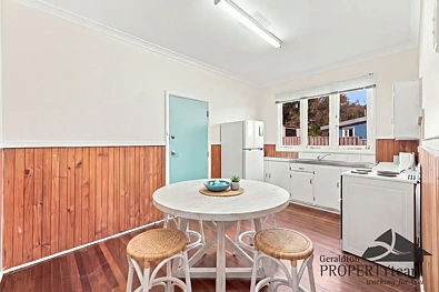 9 Abelia Street, Rangeway, WA 6530, 3 chambres, 1 salles de bain, House