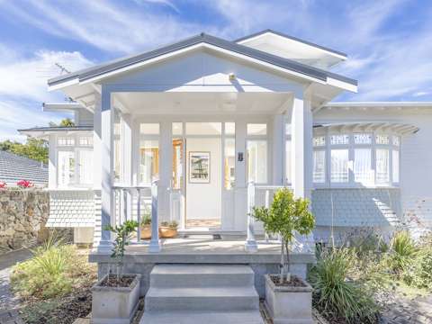 Sandringham 4部屋 Glorious Family Bungalow, Parkside Position