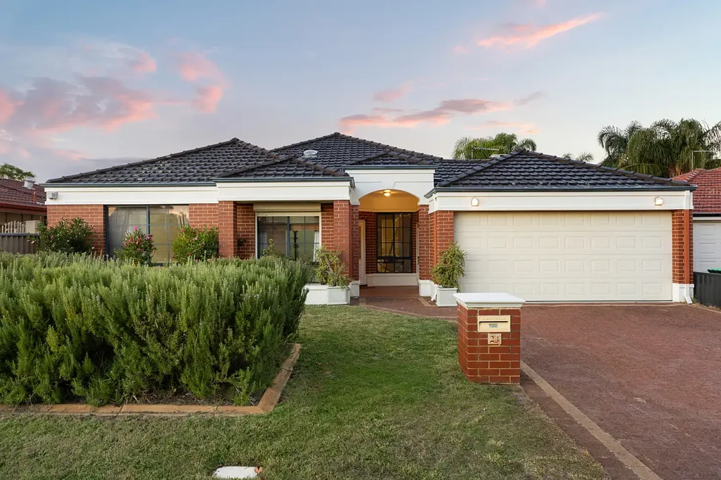 Alexander Heights 4房  Parkside Luxury with 260sqm of Family Living!