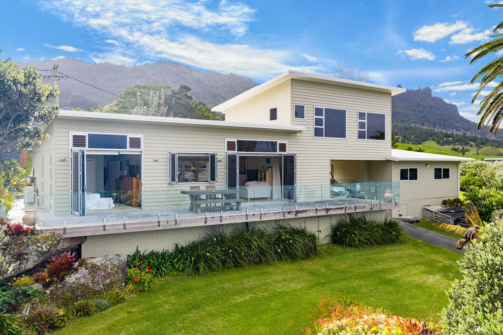 Whangarei Heads 3房  Absolute waterfront - riparian rights