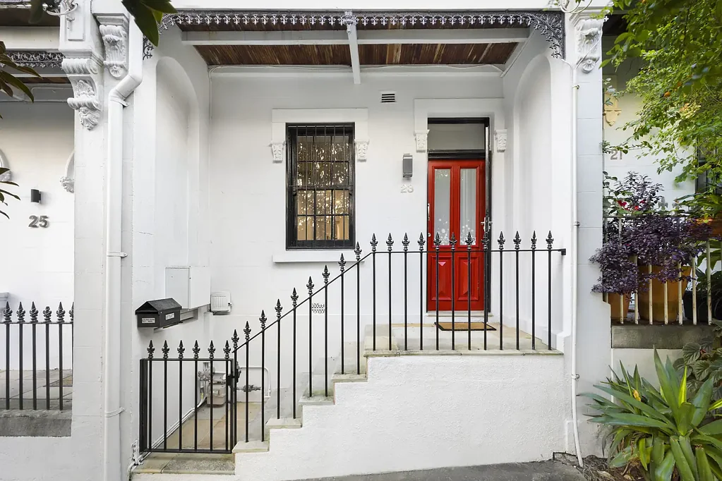 Architect-Redesigned Victorian Terrace With Parking