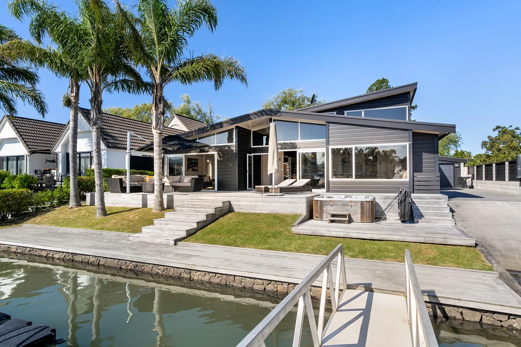 527 Waterways Parade, Pauanui, Thames, Waikato