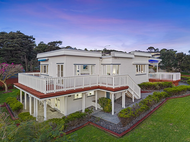 105 Glendhu Road, Bayview, North Shore City