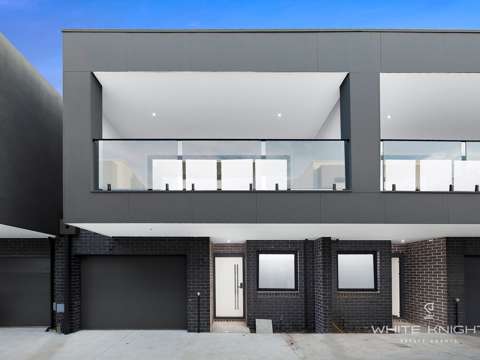 St Albans 3 Bedroom BRAND NEW / ULTRA MODERN
- 2nd to NONE