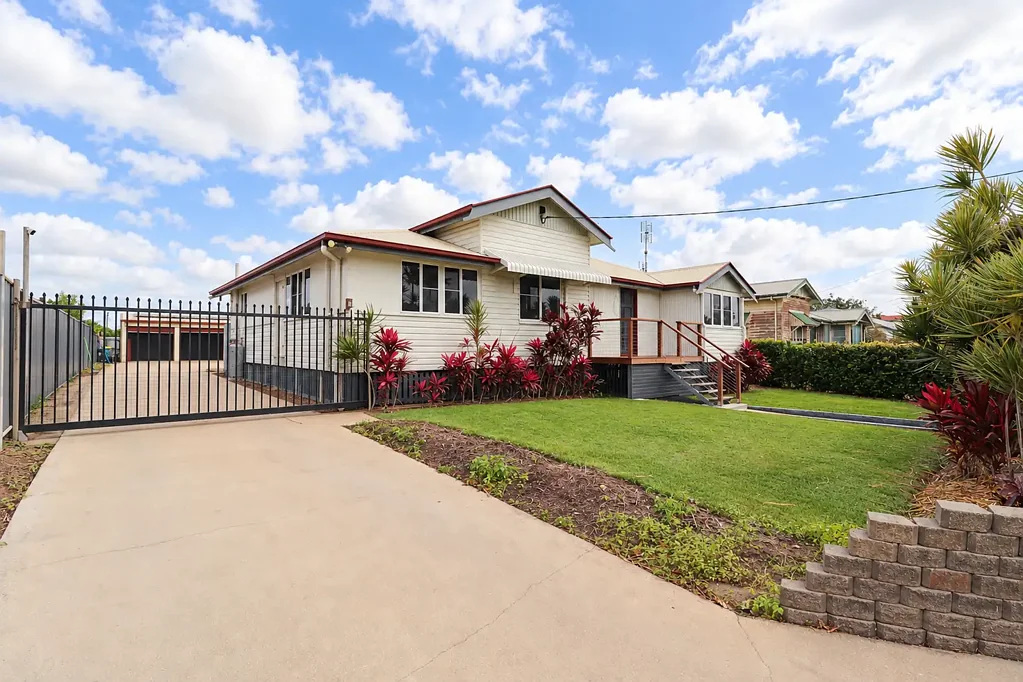 Ayr 5Habitaciones CHARACTER, SPACE & VERSATILITY ON 1,012m²