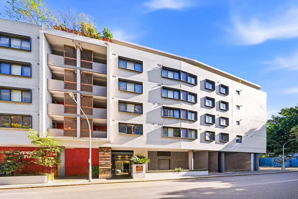 Pyrmont 1બેડરૂમ Modern Harbourside Living at Pier 99 with Convenience in Style