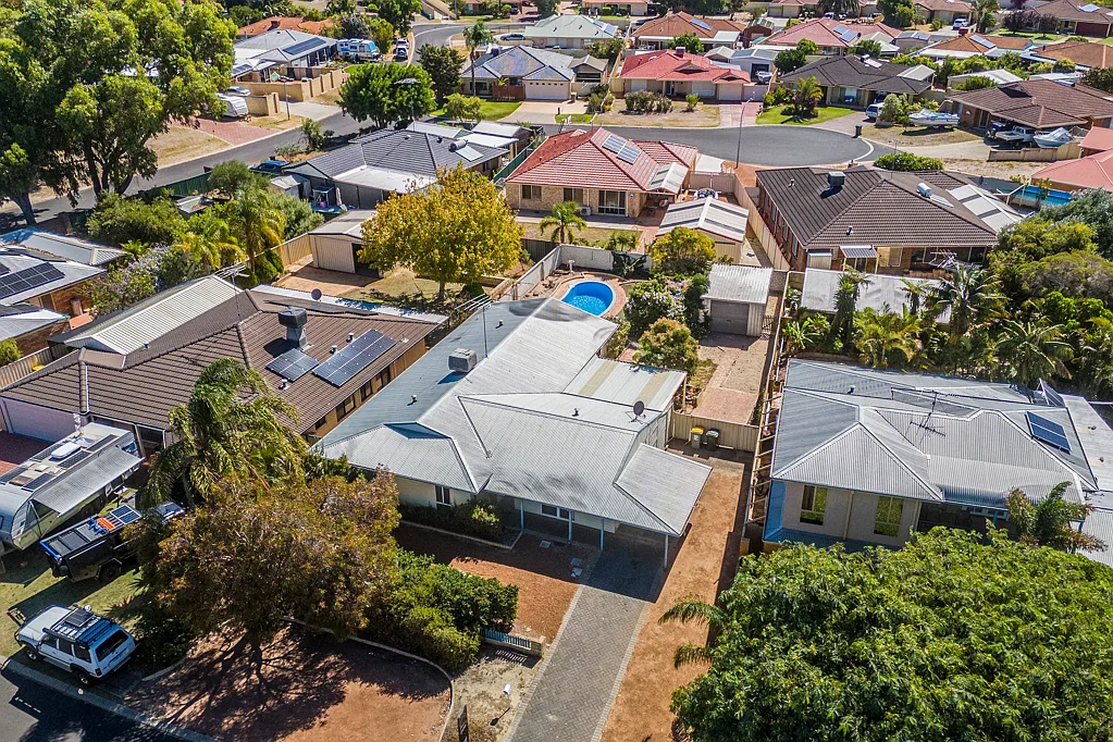 10 Pennington Gardens, Erskine, WA 6210