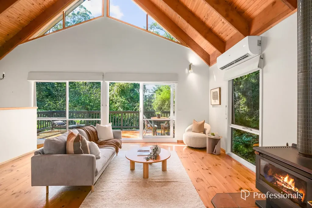 Warburton 5ห้องนอน MAGNIFICENT VIEWS & MULTI-GENERATIONAL SPACE