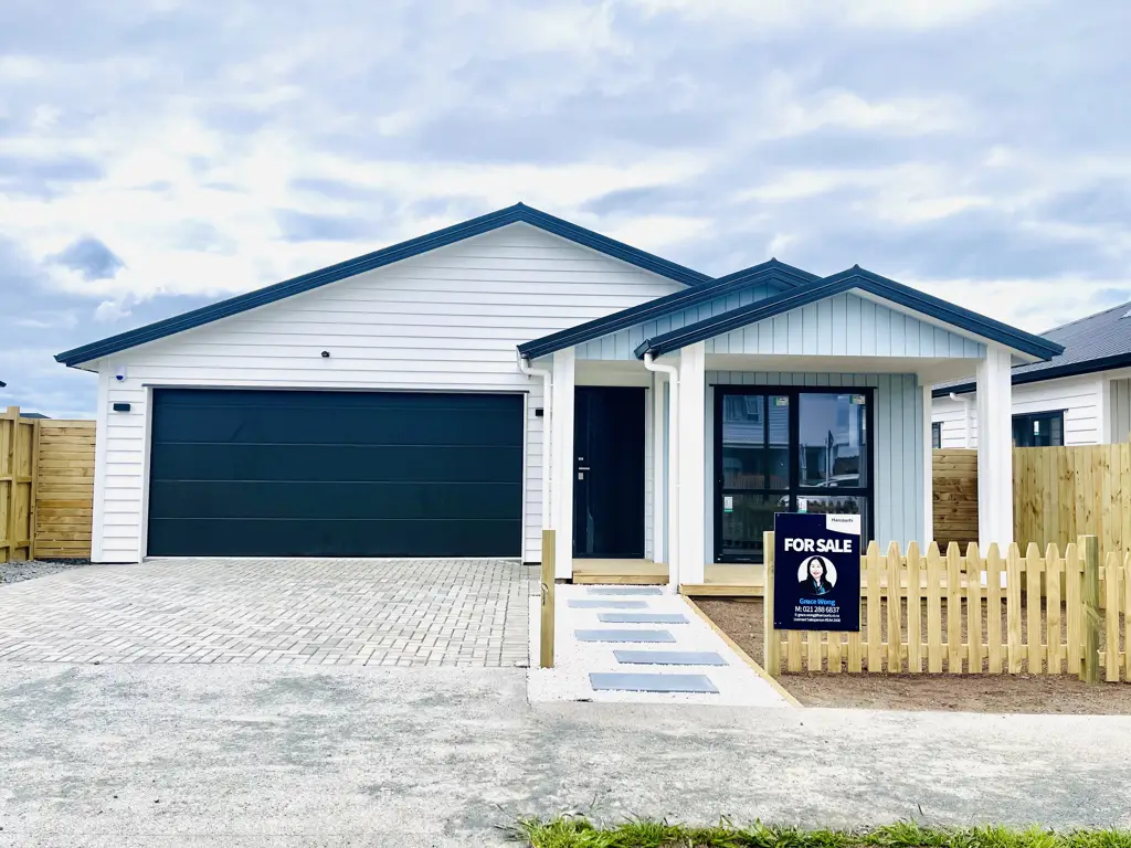 Karaka 4房  Brand New Standalone Four-Bedroom Corner Site