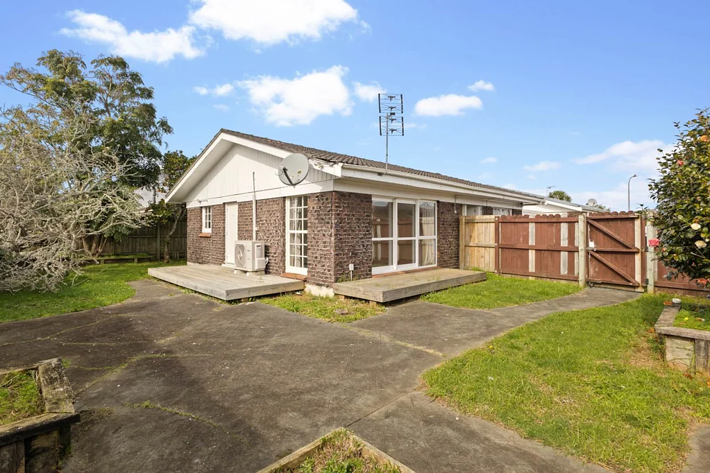 2/12 Booker Place, Weymouth, Manukau City, Auckland
