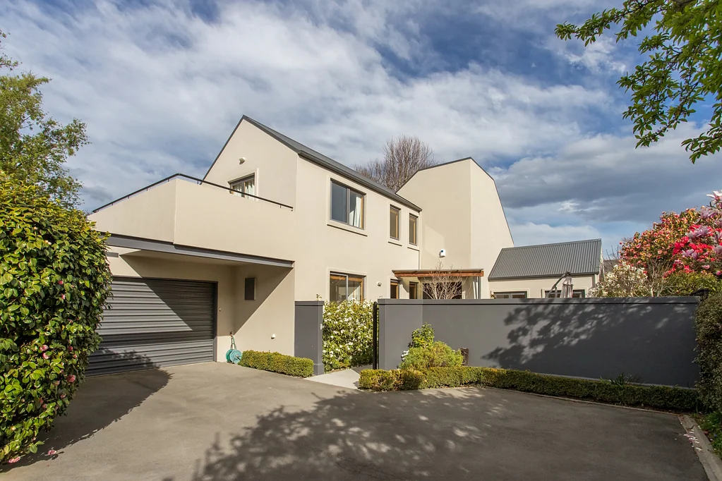 Merivale 3房  Warm Welcome, Prestige Address