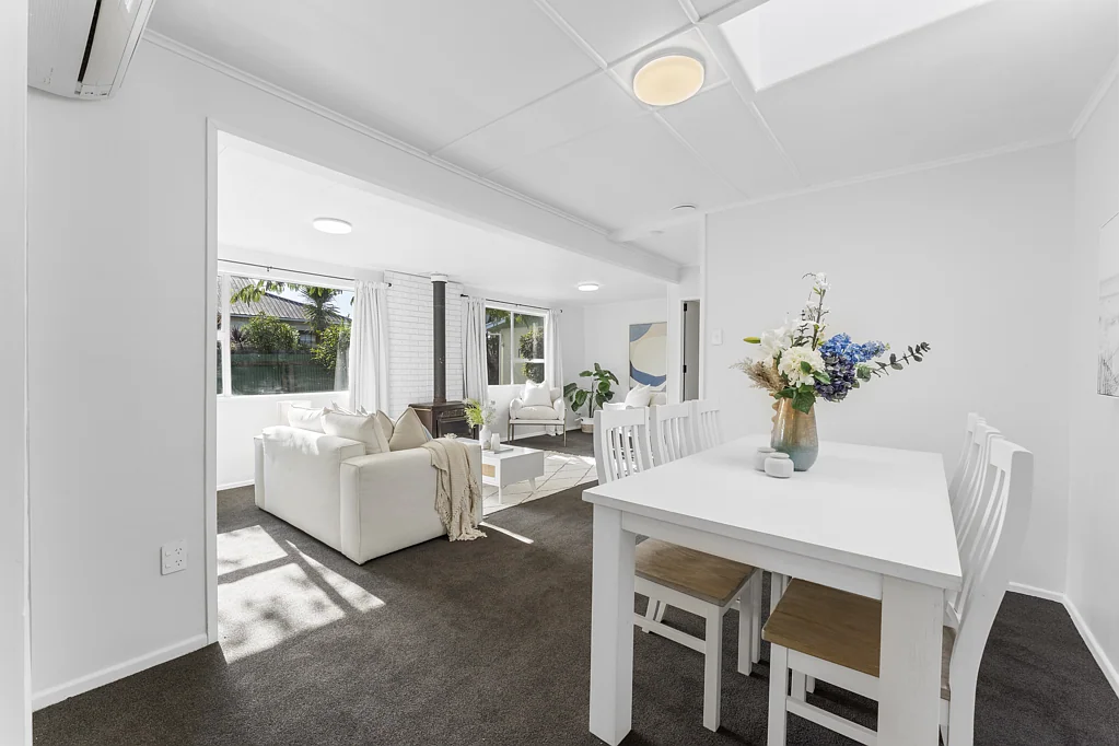 Otaki 3 Bedroom All the Hard Work is Done!! Come and Enjoy