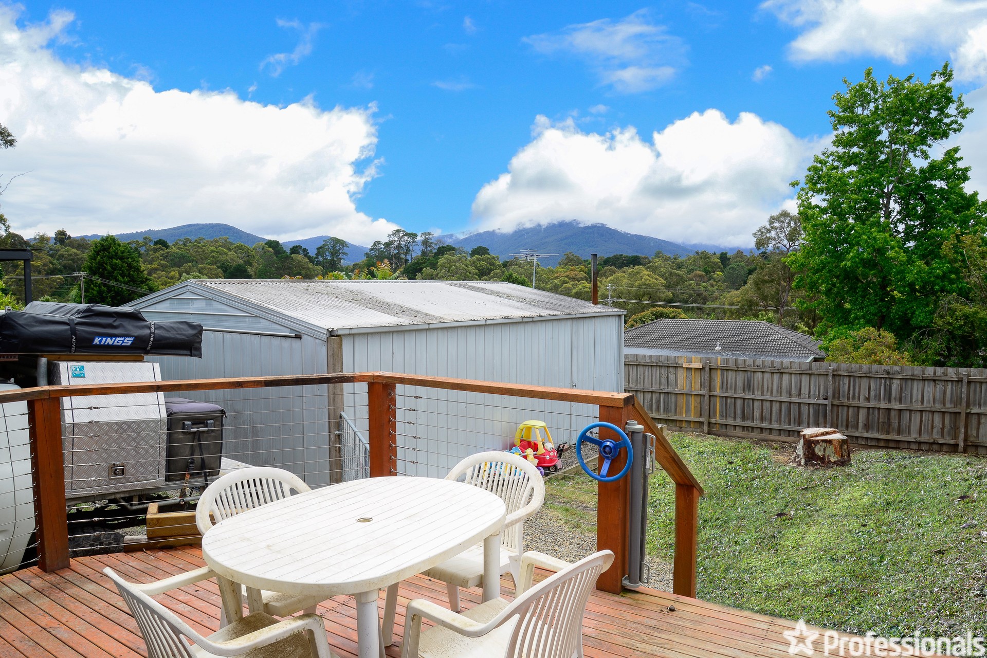 3 RIDGE CT, LAUNCHING PLACE VIC 3139, 0 rūma, 0 rūma horoi, House