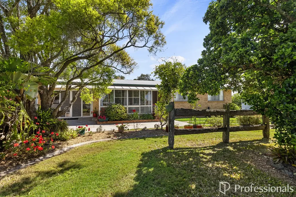 78 Exhibition Road, Southside, QLD 4570