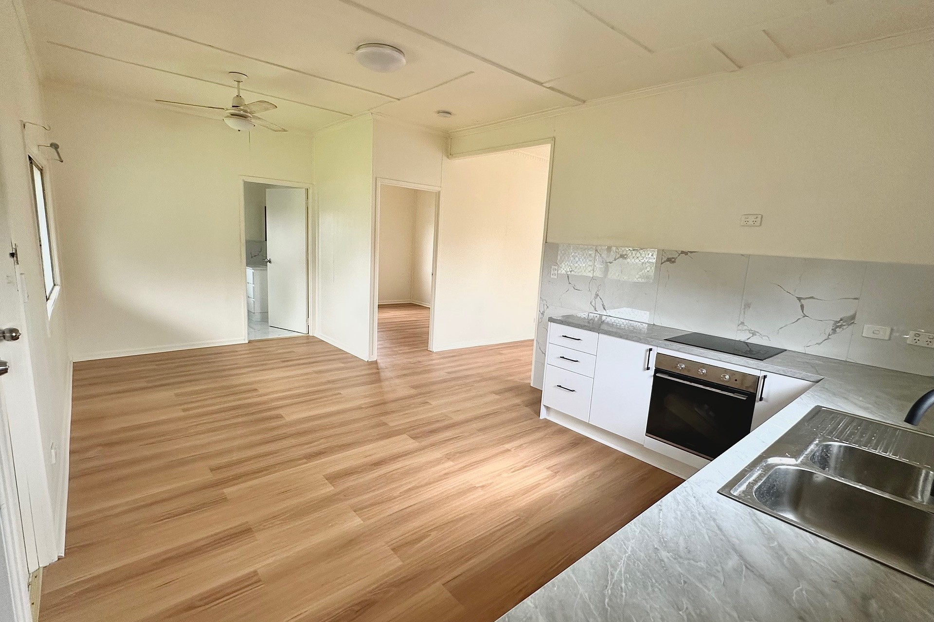 1 LINDSAY ST, BUNDAMBA QLD 4304, 0 phòng ngủ, 0 phòng tắm, House