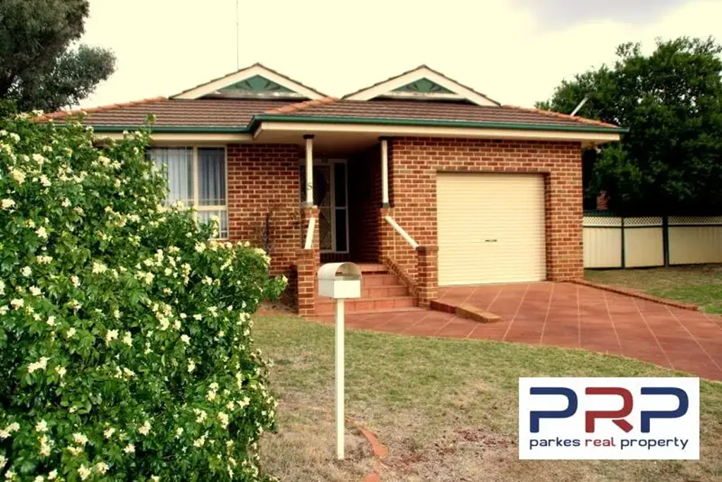 Parkes 3房  5 Coronation Avenue, Parkes