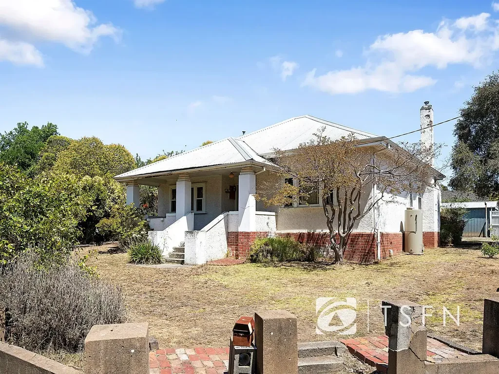 14 Spring Gully Road, Quarry Hill, VIC 3550