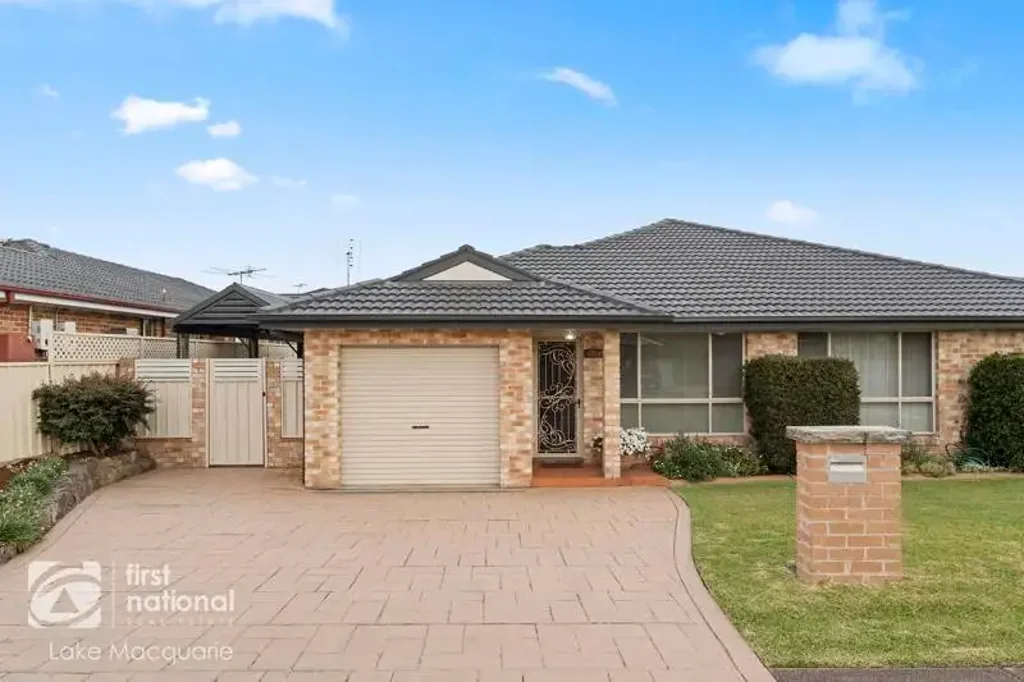 1/54 Hilldale Drive, Cameron Park, NSW 2285