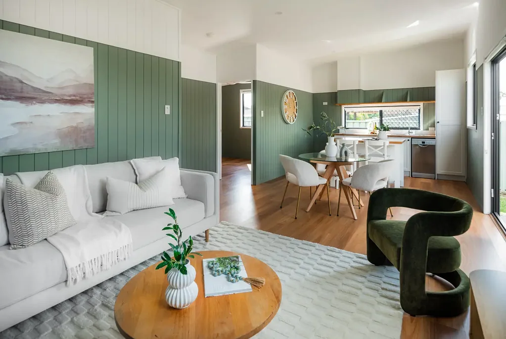 Banyo 6房 卓越的双住宅机会 - Banyo 的主住宅加现代化 granny flat Exceptional Dual Dwelling Opportunity - Main Residence Plus Modern Granny Flat in Banyo