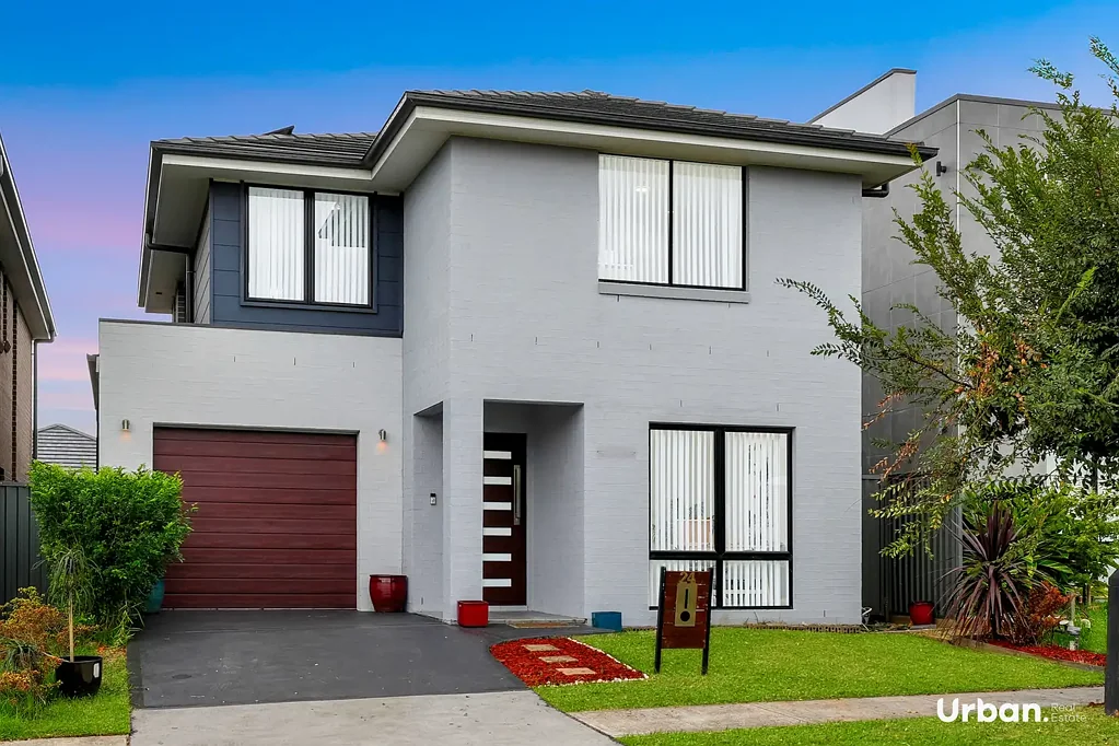24 Glycine Street, Denham Court, NSW 2565