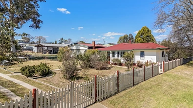 Tenterfield 3Moenga An Investment with Lifestyle Appeal