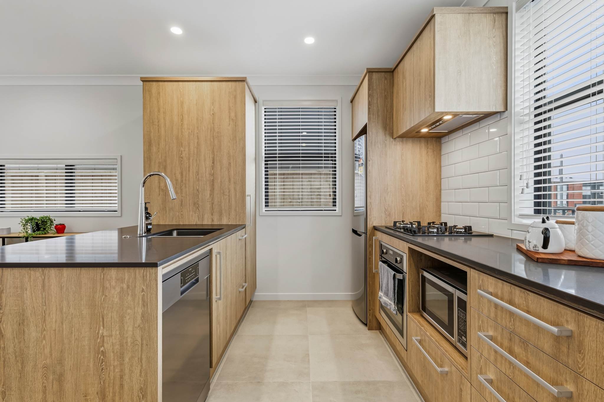 12 Whimbrel Road, Flat Bush, photo 4