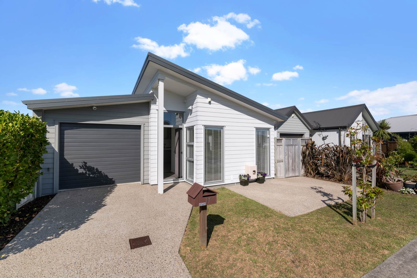 17 Barcliff Terrace, Gulf Harbour, Auckland - Rodney, 2 rūma, 0 rūma horoi, House