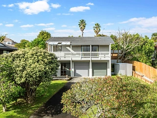10 Photinia Place, Botany Downs, Botany Downs, Manukau City