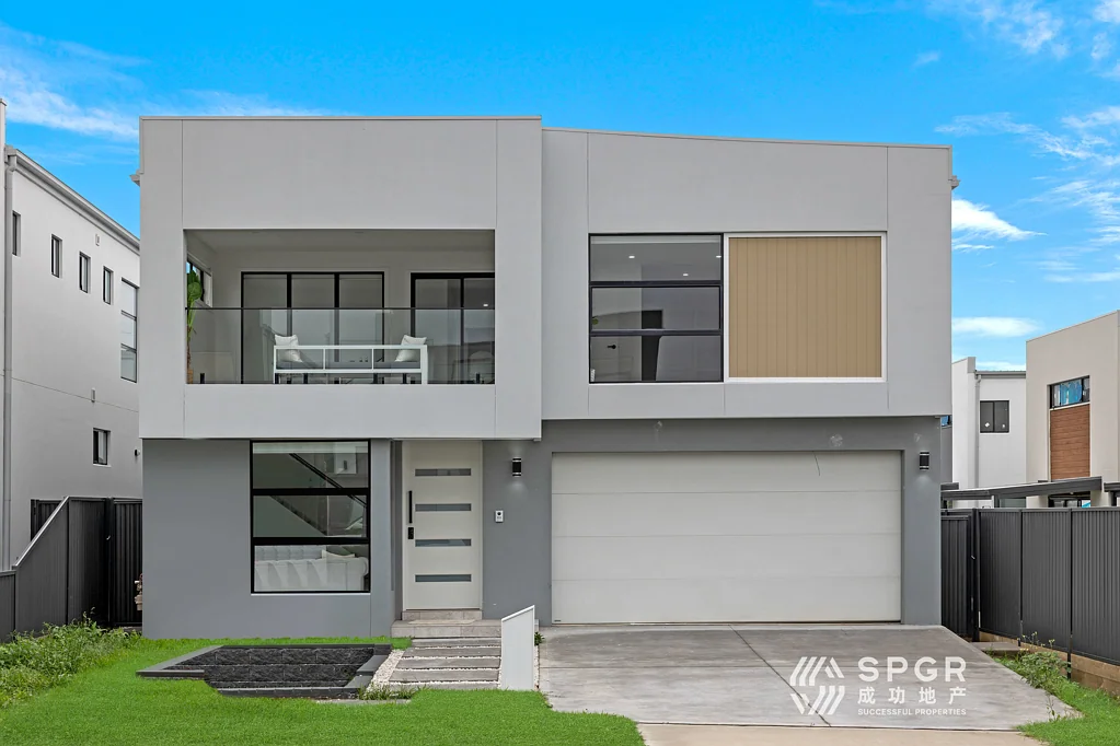 North Kellyville 5 Bedroom Unveiling Unmatched Luxury: Explore Your New Home with Expansive Living Spaces