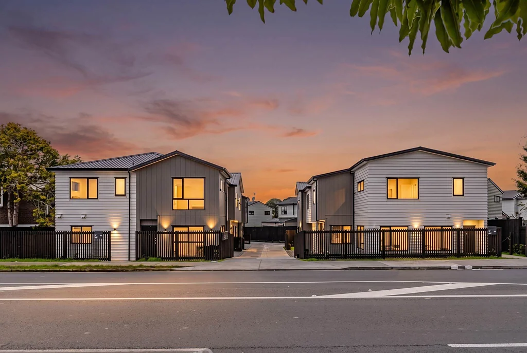 Glen Eden 3Kwarto Brand New  High-Spec  Affordable