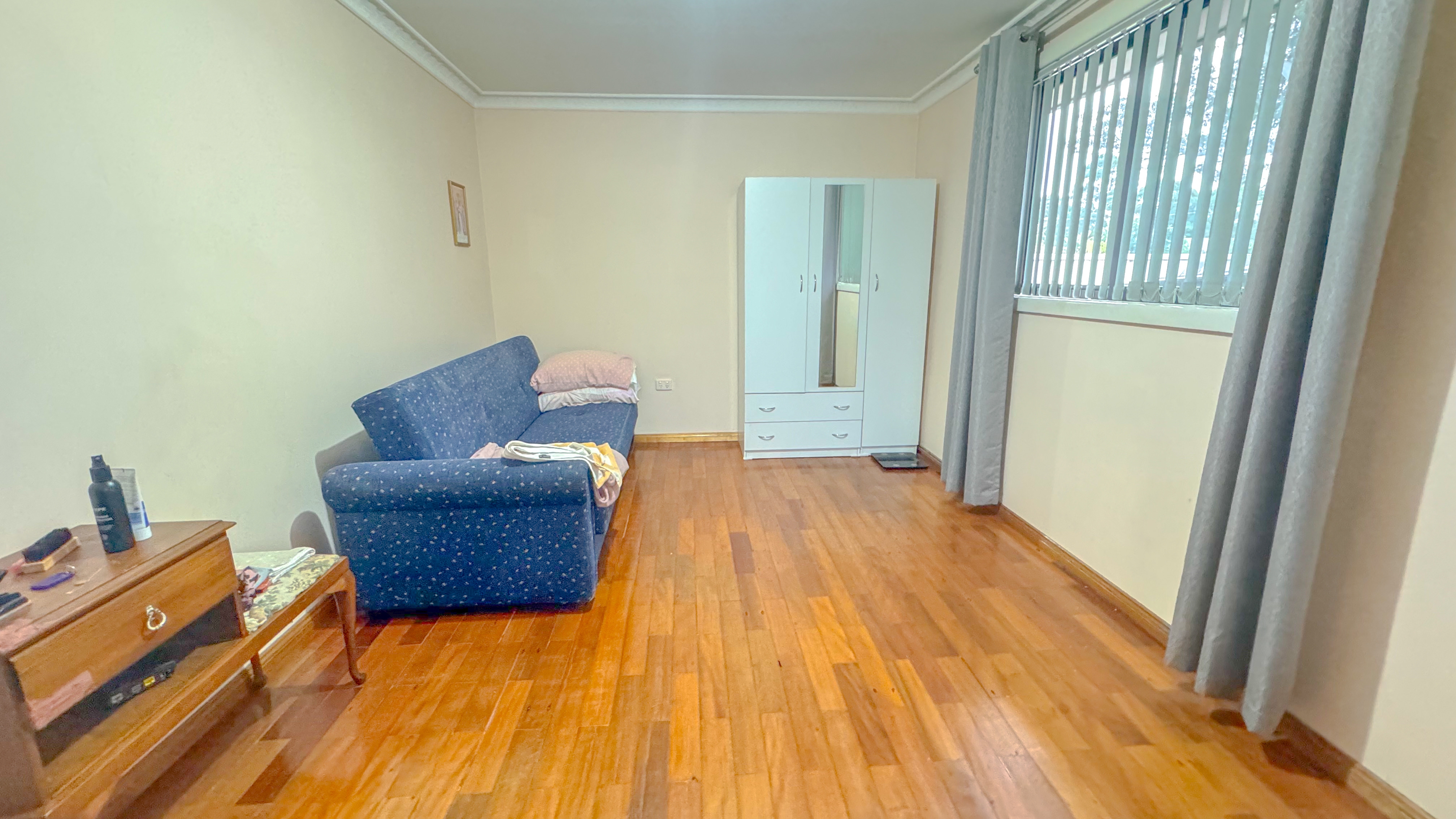 11A CANLEY VALE RD, CANLEY VALE NSW 2166, 0 chambres, 0 salles de bain, House